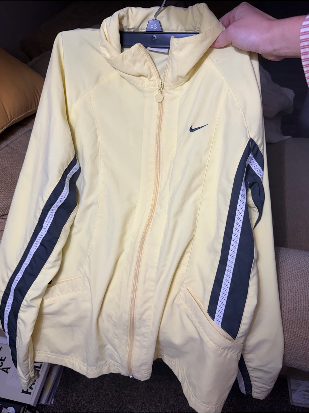 Vintage Nike Women’s Light Yellow Zip-Up Jacket with Black Stripes